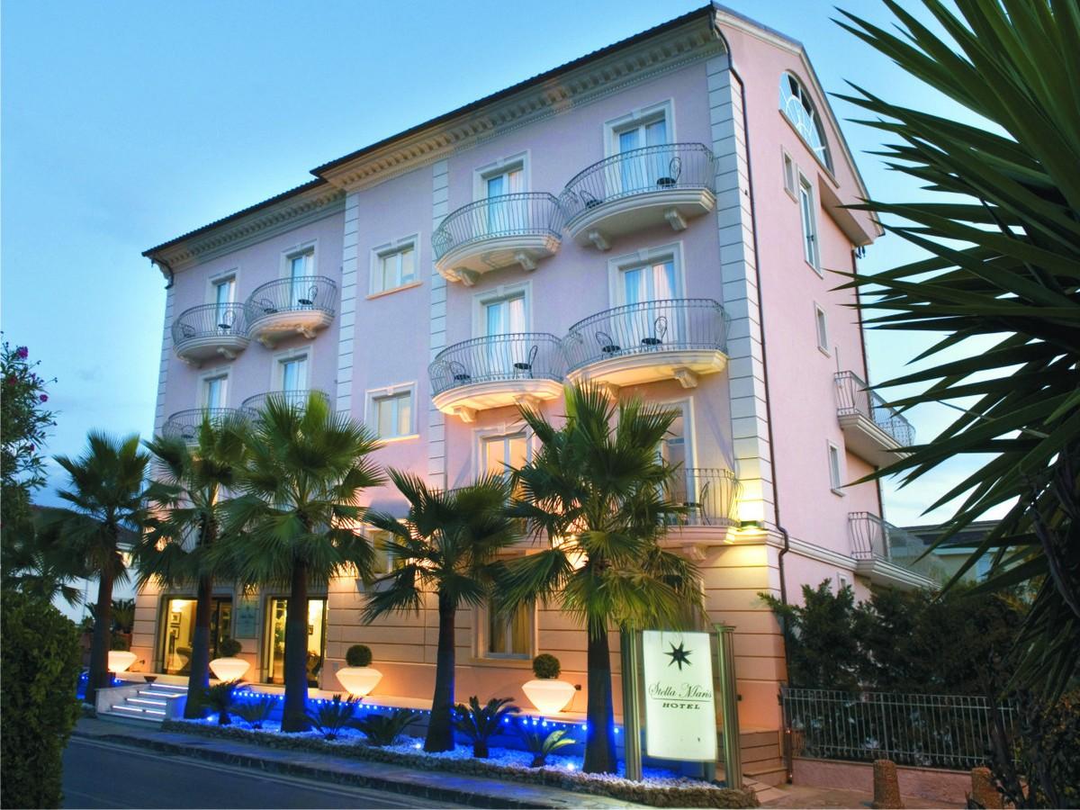 Hotel Stella Maris Казаль-Велино Экстерьер фото