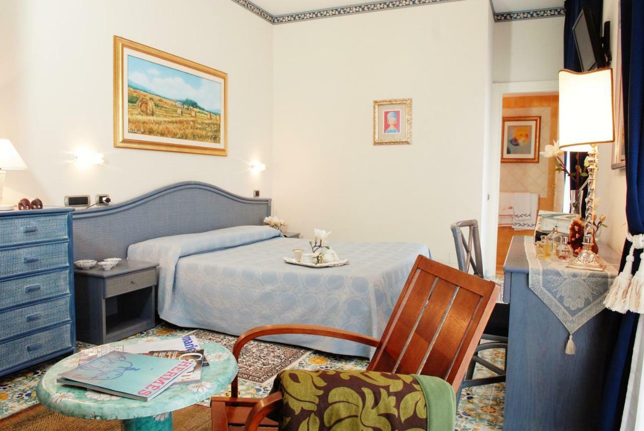Hotel Stella Maris Казаль-Велино Номер фото